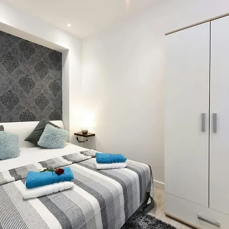 Διαμέρισμα G&t